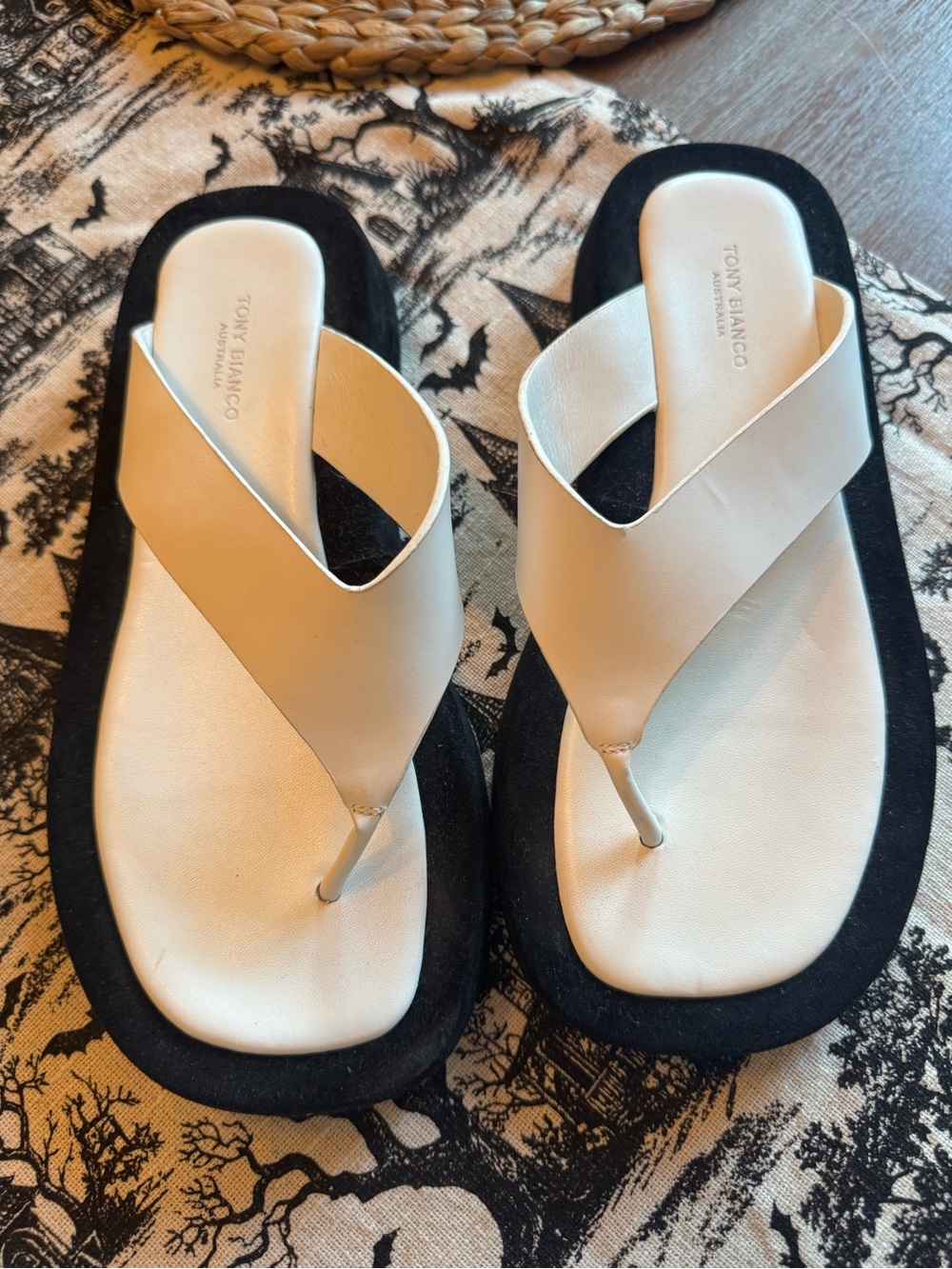 Tony Bianco White and Black Leather Thong Sandals